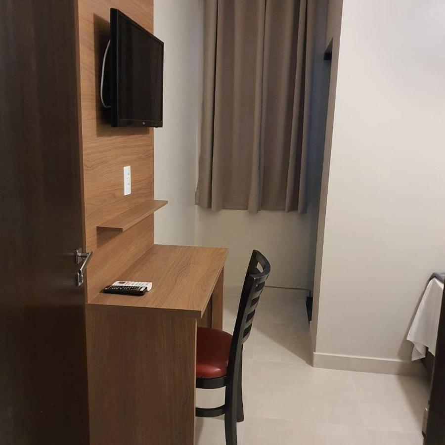 Hotel Tertulio'S Rio Claro  Luaran gambar